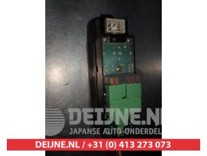 Suzuki Baleno Multi-functional window switch O312281 photo 2