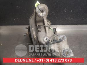 Lexus CT 200h Knuckle, front right O561265 photo 2