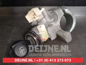 Toyota Auris Ignition lock + key O561316 photo 2
