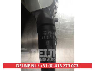 Nissan Terrano Steering column stalk O308516 photo 3