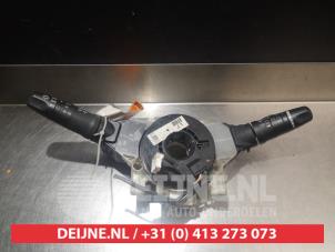 Gebruikte Combischakelaar Stuurkolom Nissan Terrano II (R20/TR50) 2.7 TDi Prijs € 25,00 Margeregeling aangeboden door V.Deijne Jap.Auto-onderdelen BV