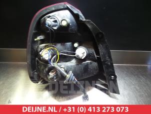 Daewoo Nubira Rücklicht rechts O299617 foto 2
