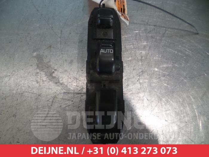 Daihatsu Move Kombischalter Fenster O312230