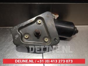Daihatsu Sirion Front wiper motor O349134 photo 2