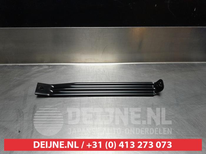 Suzuki Swift Stütze (sonstige) O9990008311