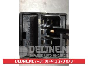 Hyundai Atos Multi-functional window switch O311459 photo 2