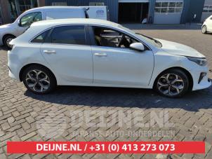 Kia Ceed Rear window O561505 photo 2