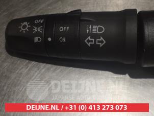 Nissan X-Trail Light switch O306828 photo 2