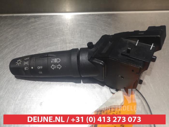 Nissan X-Trail Licht Schalter O306827