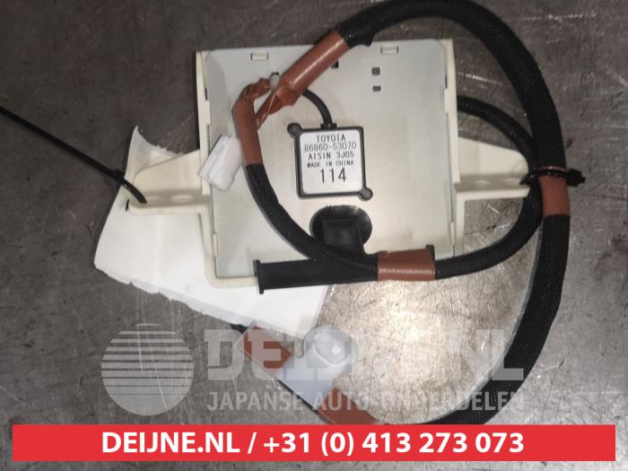 Lexus IS GPS-Antenne O561575
