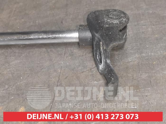 Lexus IS Bonnet gas strut, right O561592