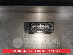 Lexus IS Brandstofpomp module O561633 foto 2