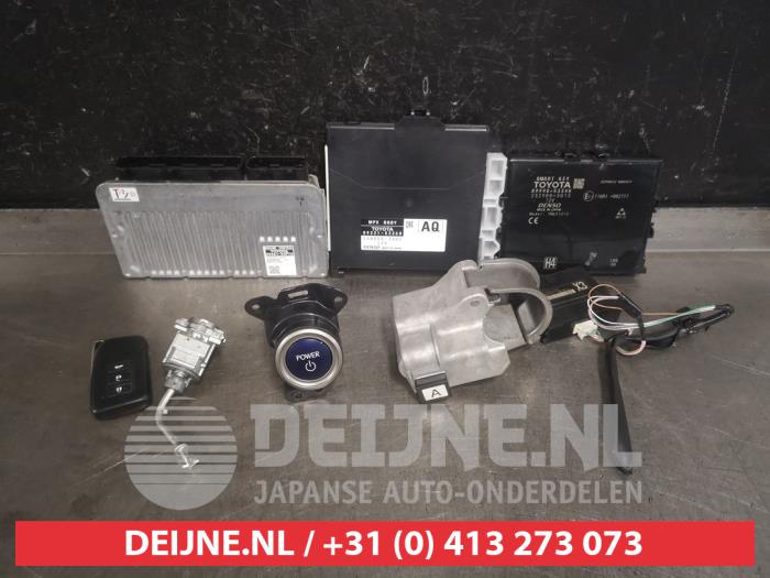 Lexus IS Computer Motormanagement O561642