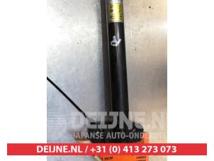 Daewoo Nubira Gasdemper rechts-achter O295079 foto 3