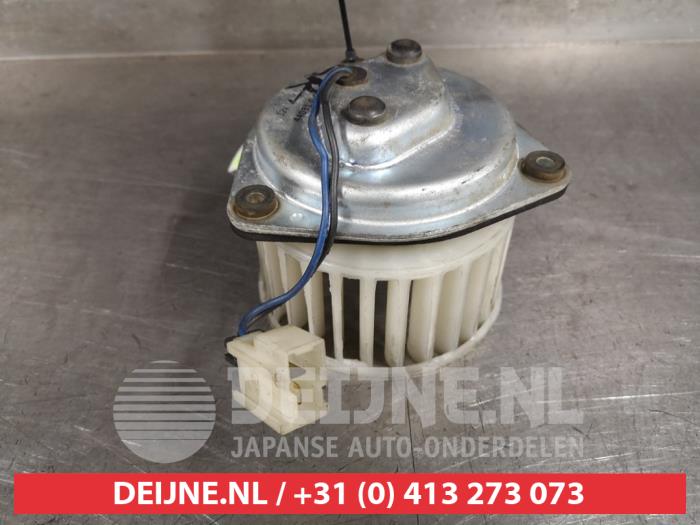 Nissan Patrol Kachel Ventilatiemotor O367033