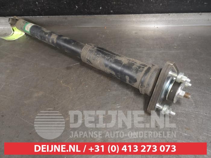 Lexus IS Stoßdämpfer rechts hinten O561657