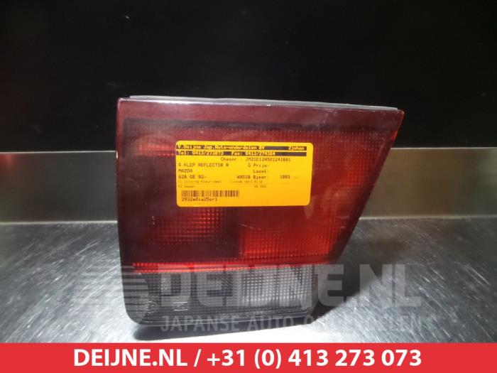 Mazda 626 Heckklappenreflektor rechts O297056