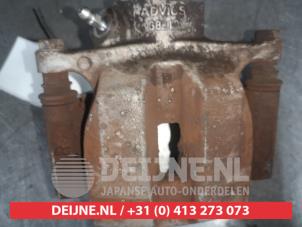 Lexus IS Remklauw (Tang) rechts-achter O561701 foto 2