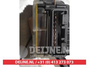 Daihatsu Cuore Ruitenwis Schakelaar O310105 foto 4