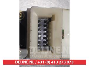 Mitsubishi Pajero Kombischalter Fenster O312057 foto 2