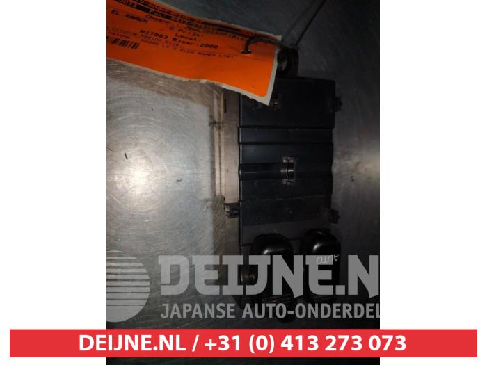 Daihatsu Cuore Kombischalter Fenster O312203