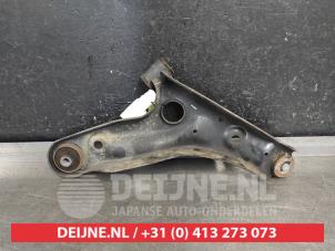 Nissan Pixo Querlenker unten links vorne O562042 foto 2