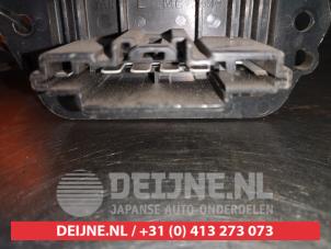 Mazda 2 Heizung Widerstand O367847 foto 3