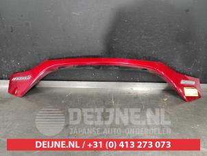 Gebruikte Sierlijst achterklep Mazda 3 (BM/BN) 1.5 Skyactiv-G 100 16V Prijs € 75,00 Margeregeling aangeboden door V.Deijne Jap.Auto-onderdelen BV