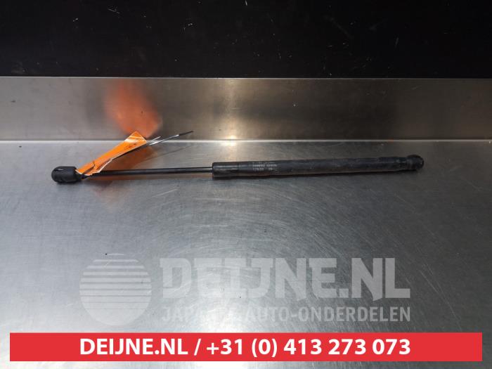Hyundai Coupe Gasdemper Motorkap links O266029