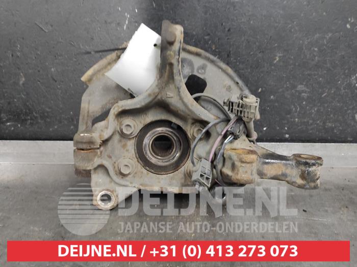 Mazda 3 Achsschenkel links vorne O562305
