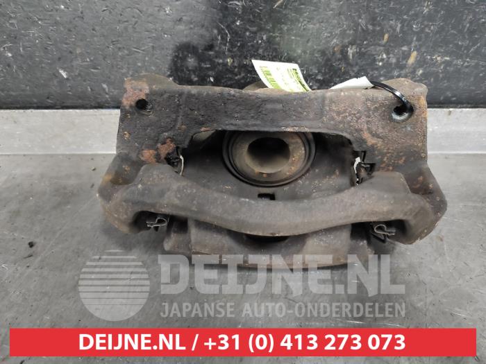Mazda 3 Bremszange rechts vorne O562307