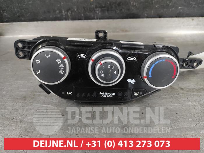 Kia Picanto Kachel Bedieningspaneel O562367