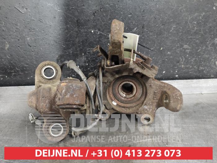 Nissan Primera Knuckle, front right O562450