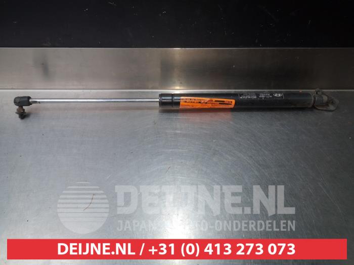 Hyundai Trajet Rear gas strut, right O294683