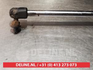 Hyundai Trajet Rear gas strut, right O294683 photo 3
