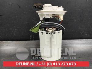 Gebruikte Tank element Pomp Toyota Avensis Wagon (T25/B1E) 1.8 16V VVT-i Prijs € 50,00 Margeregeling aangeboden door V.Deijne Jap.Auto-onderdelen BV