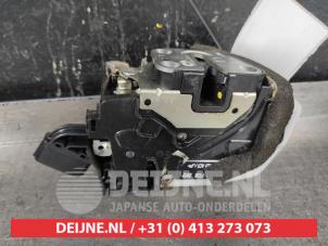 Nissan X-Trail Door lock mechanism 4-door, front left O562594 photo 2