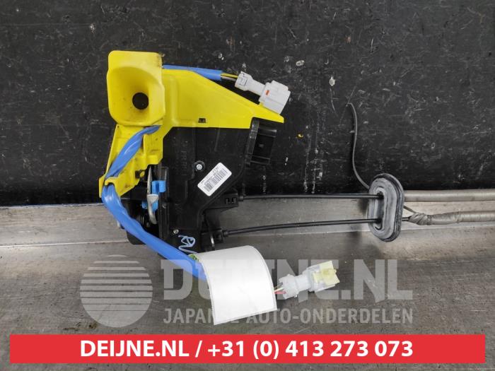 Kia Niro Deurslot Mechaniek 4Deurs rechts-voor O562625