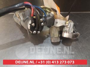 Hyundai Lantra Ignition lock + key O334887 photo 2