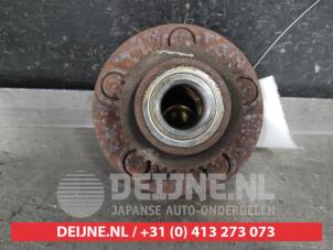 Nissan Almera Tino Wiellager achter O562650 foto 2