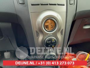 Toyota Yaris Heizung Bedienpaneel O562669 foto 3