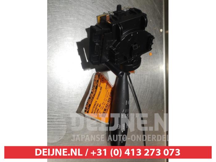 Daihatsu Cuore Ruitenwis Schakelaar O310069