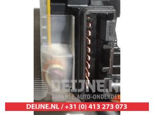 Daihatsu Cuore Wiper switch O310069 photo 4