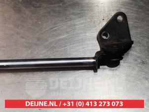 Daihatsu Gran Move Gasdemper rechts-achter O295317 foto 2