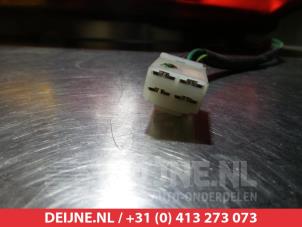 Daihatsu Move Rücklicht rechts O299954 foto 2