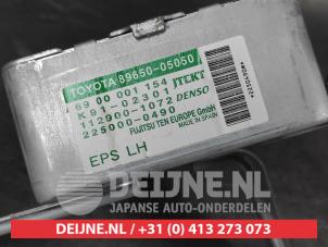 Toyota Avensis Power steering computer O562836 photo 2