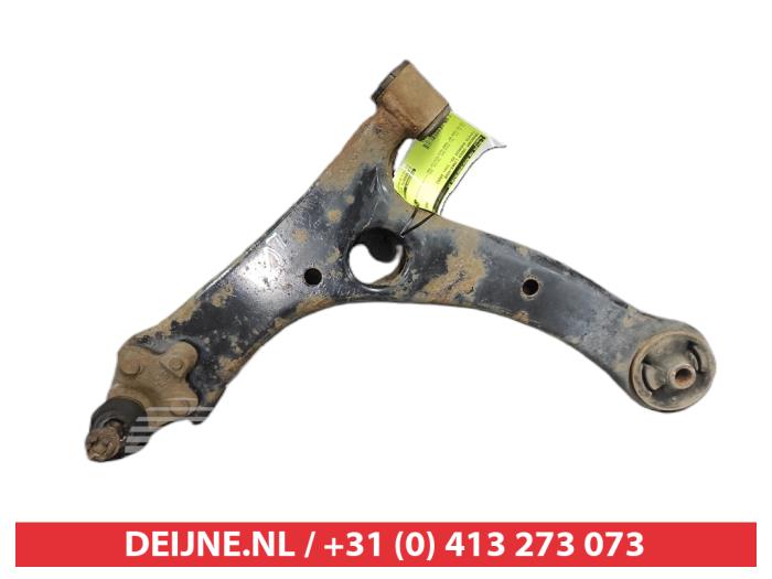 Toyota Avensis Front lower wishbone, left O562841