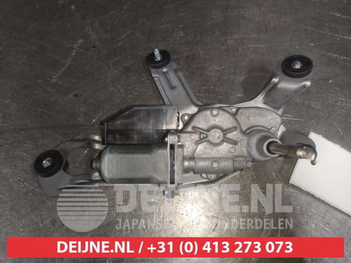 Toyota Aygo X Scheibenwischermotor hinten O562911