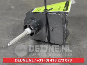 Suzuki Alto Scheinwerfermotor O562924 foto 2