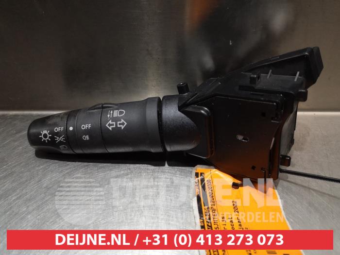 Nissan Primera Licht Schakelaar O306776